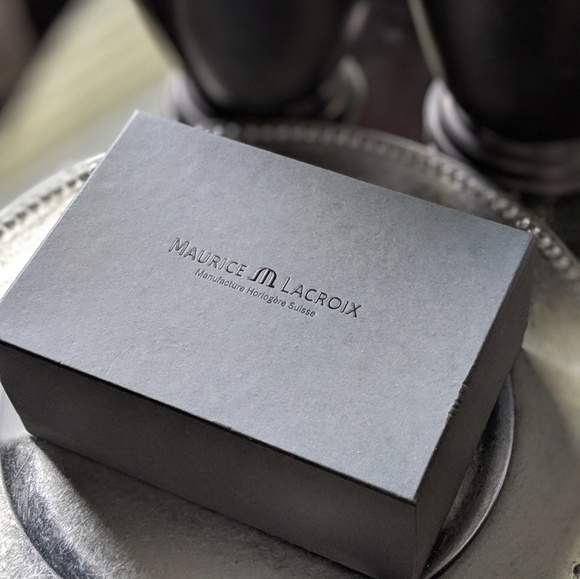 Maurice LaCroix White band Watch 8 Diamonds.040cts - Picture 7 of 7